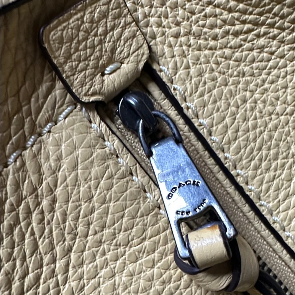 Coach Backpack - Picture 4 of 5